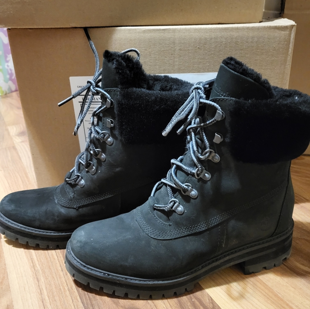 Timberland women's winter boots size 10